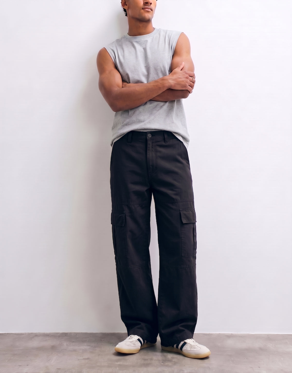 Black Mid Rise Cotton Cargo