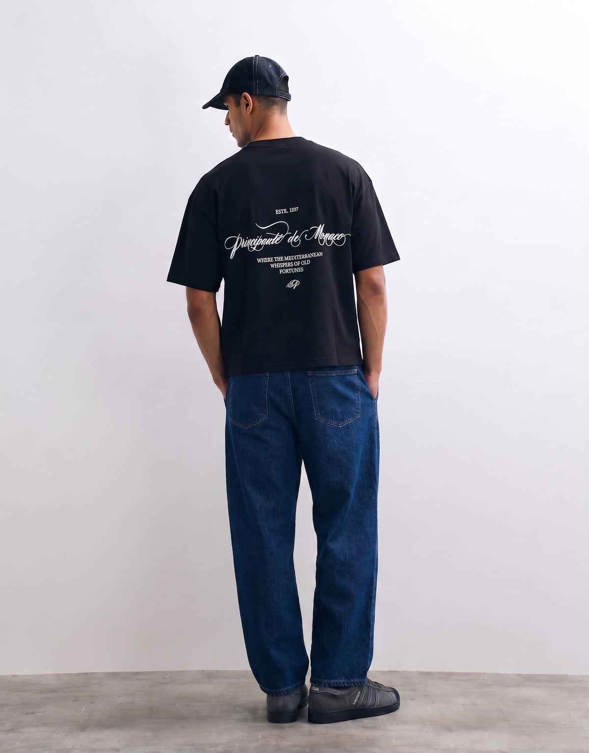 Unisex Black Oversized T-shirt